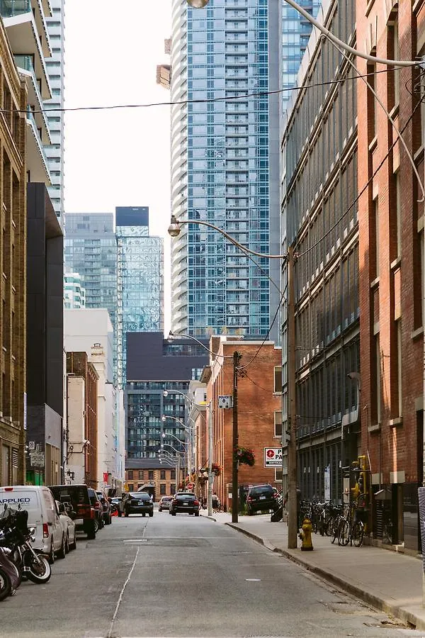 Classic & Trendy Yorkville Condo Toronto 0*,  Canada