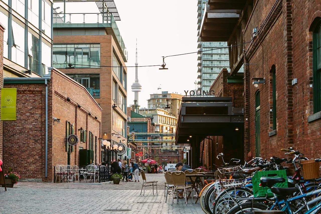 Classic & Trendy Yorkville Condo Toronto Canada